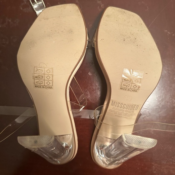 I used it once and the scratch happened in luggage.Cant wear high heels anymore. - Picture 5 of 8